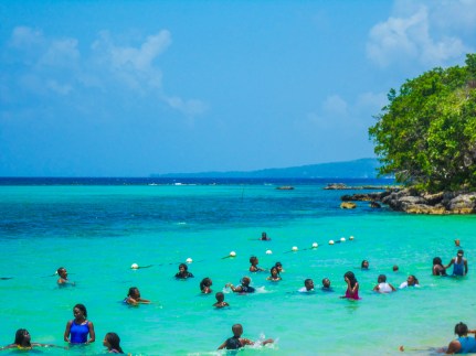 The Pearly Beach Ocho Rios - Life of a Jamaican (12)